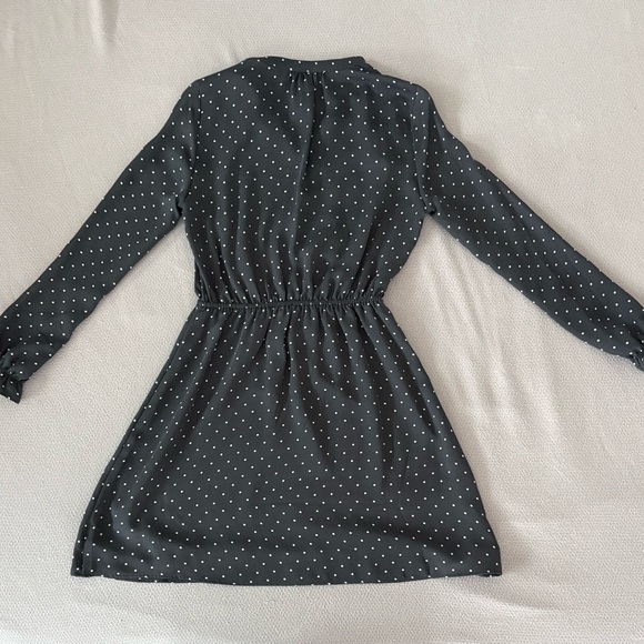 NWT H&M Charcoal Gray Polka Dot Long Sleeve Dress - Picture 3 of 8